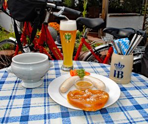 Weisswurst and wheat beer
